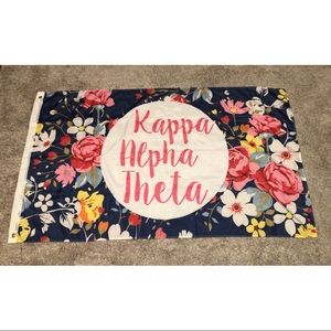 Kappa Alpha Theta Floral Flag